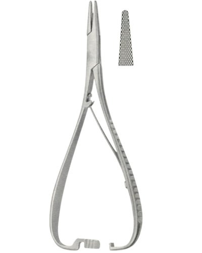Needle Holders 